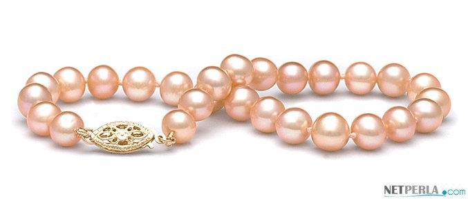 7-inch Freshwater Pearl Bracelet 6-7 mm Pink to Peach